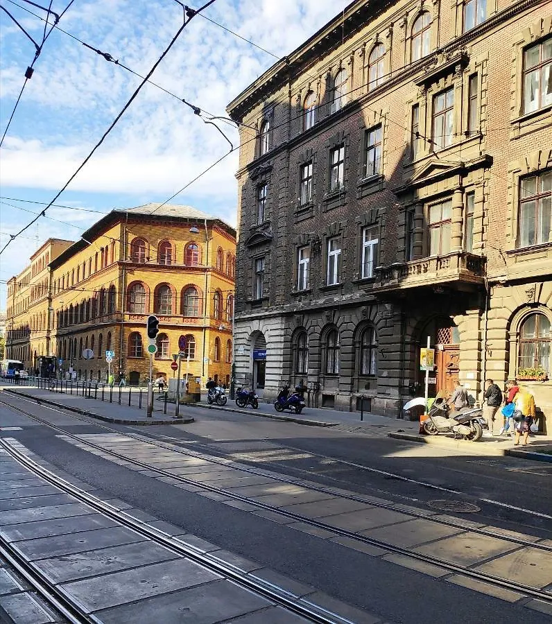 Deluxe Apt With 2 Bedrooms And Ac Budapest Apartman